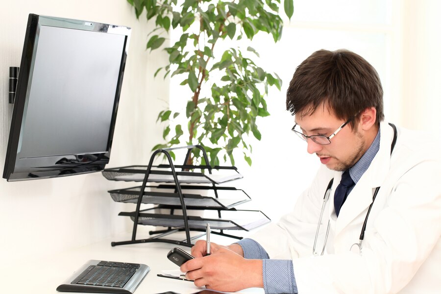 10 Reasons Why Doctors Like EHR? Importance of EHR in Medical Billing